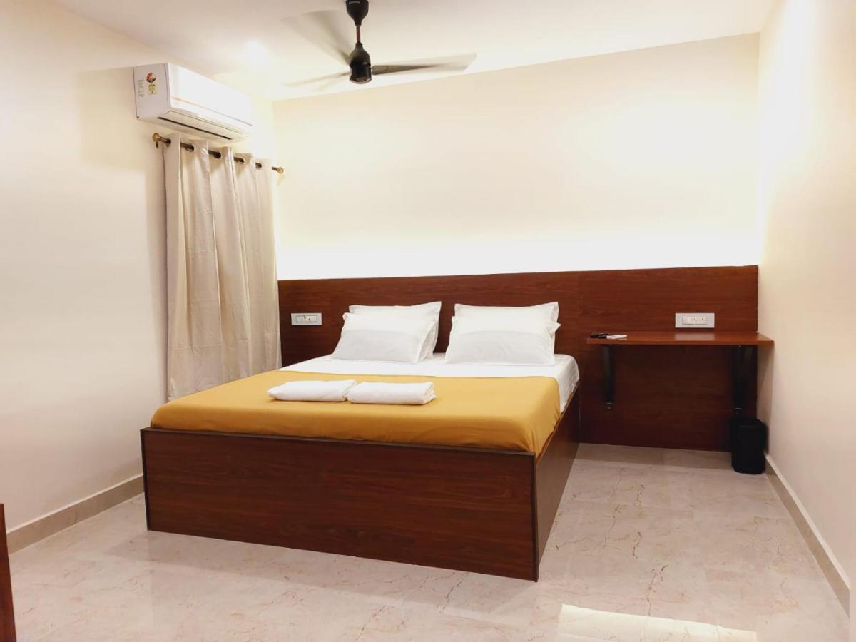 Hotel Chippy Residency à Chennai Extérieur photo